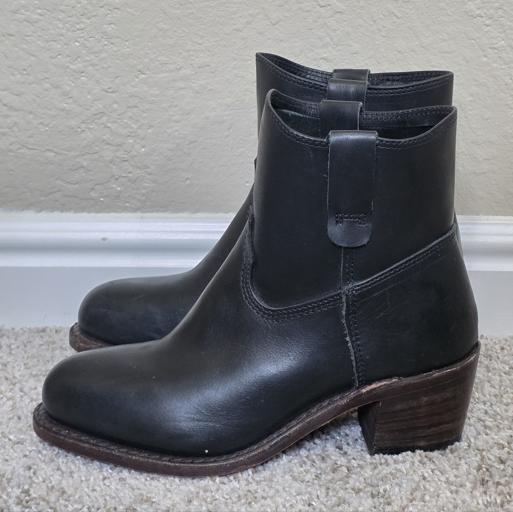 Red Wing Heritage Inez Pull On Leather Western Work Boot Black Size 6.5 - Picture 4 of 8